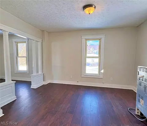 127 Cascade St, Elyria, OH 44035 photo 7