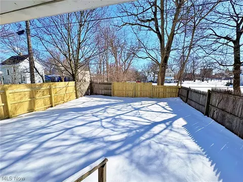 127 Cascade St, Elyria, OH 44035 photo 22