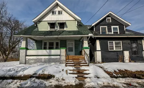 443 W Thornton St W, Akron, OH 44307