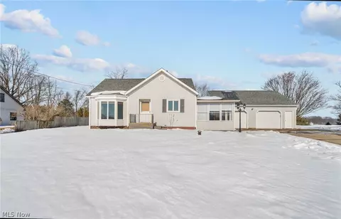 2099 Pontius Rd, Mogadore, OH 44260