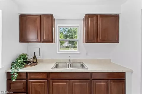 Kitchen - 643 E 261st St, Euclid, OH 44132 photo 2 of 3