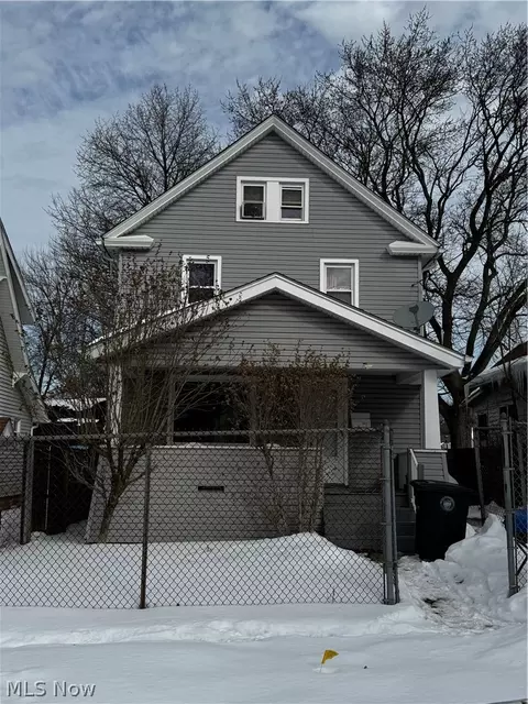 807 Baird St, Akron, OH 44306