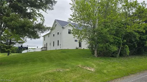 4194 Helsley Fusselman Rd, Southington, OH 44470