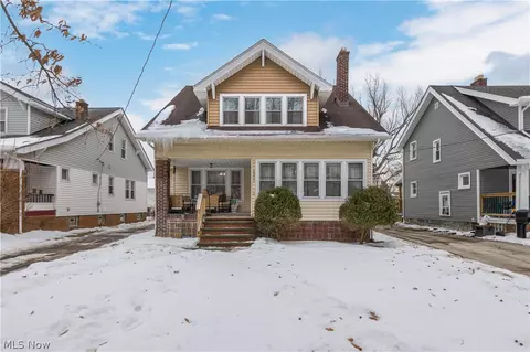 2321 Oak Park Ave, Cleveland, OH 44109