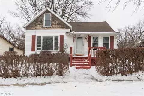 209 Dodge St, Kent, OH 44240