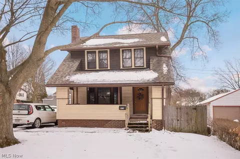 416 Prospect Ave, Cuyahoga Falls, OH 44221