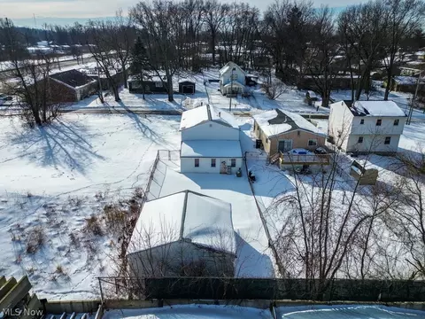 697 Ocean Ave, Akron, OH 44310 photo 25