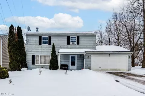 214 Heights Ave, Northfield, OH 44067