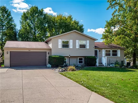 9581 Tilby Rd, North Royalton, OH 44133