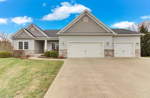 9937 Southwyck Ave NW, North Canton, OH 44720