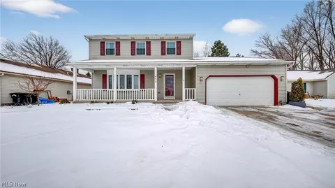 459 Auburn St, Elyria, OH 44035