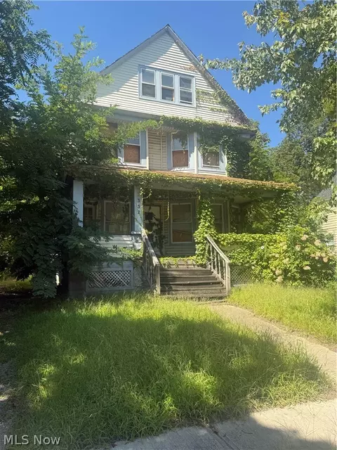 1332 E 84th St, Cleveland, OH 44103