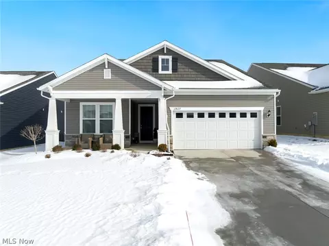 12827 Annabell Dr, Columbia Station, OH 44028