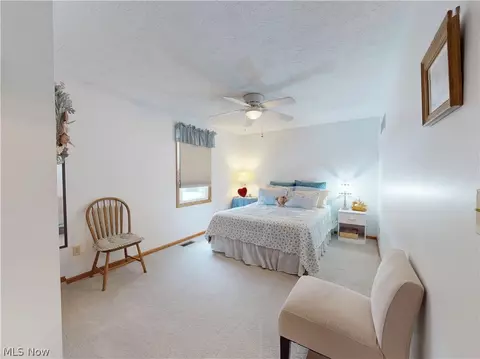 Bedroom - 511 Picadilly Cir, Akron, OH 44319 photo 6 of 10