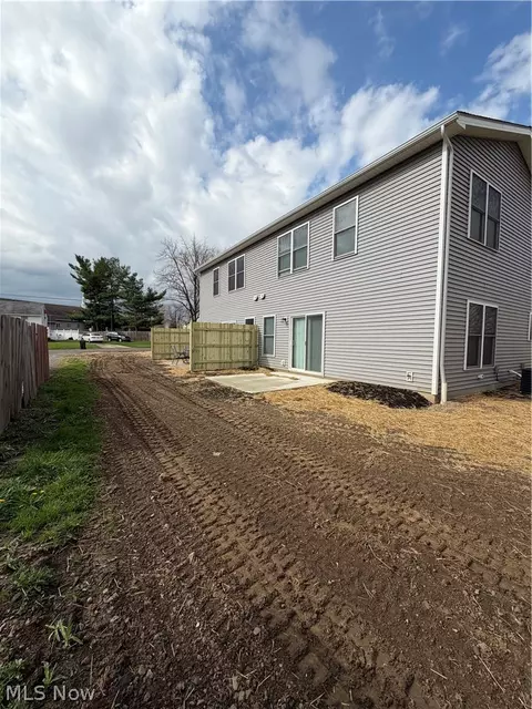 Exterior - 161 High St, Elyria, OH 44035 photo 3 of 3