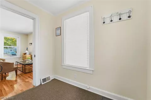 Entry Way - 1122 Locust Dr, Ashtabula, OH 44004 photo 2 of 2