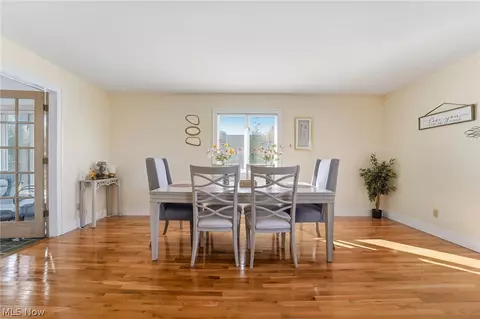 Dining - 1122 Locust Dr, Ashtabula, OH 44004 photo 1 of 1