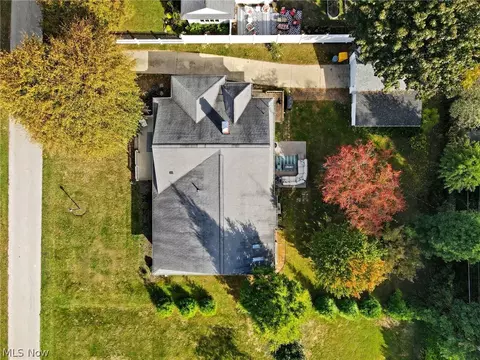 View/Area - 1122 Locust Dr, Ashtabula, OH 44004 photo 3 of 4