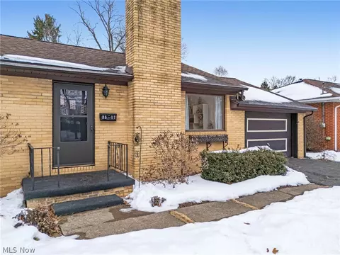 3517 26th St NW, Canton, OH 44708 photo 2