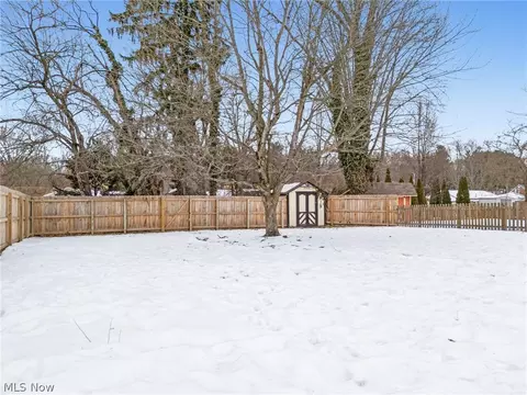 3517 26th St NW, Canton, OH 44708 photo 3