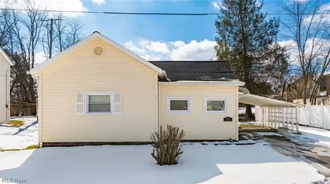 39 Stokely St, Roseville, OH 43777