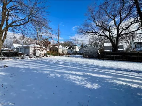 350 Concord Ave, Elyria, OH 44035 photo 20