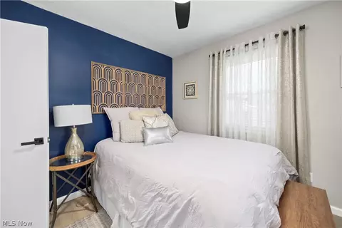 Bedroom - 141 Elma Dr, Elyria, OH 44035 photo 6 of 9