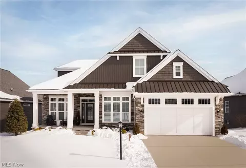 10179 Brookhaven Ln, Brecksville, OH 44141