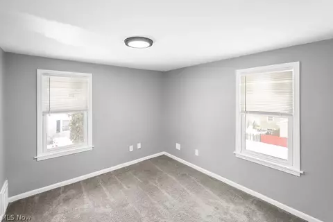 Bedroom - 584 Evans Ave, Akron, OH 44310 photo 1 of 6