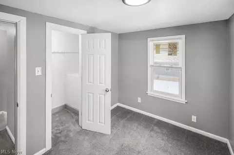 Bedroom - 584 Evans Ave, Akron, OH 44310 photo 6 of 6