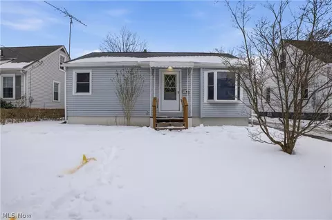 1226 Kenmore Ave SE, Warren, OH 44484