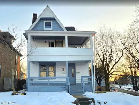 1516 Pennsylvania Ave, Steubenville, OH 43952