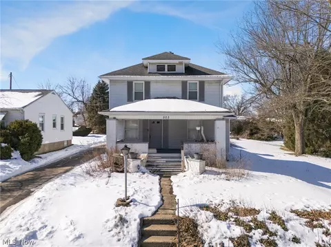 503 19th St NW, Massillon, OH 44647