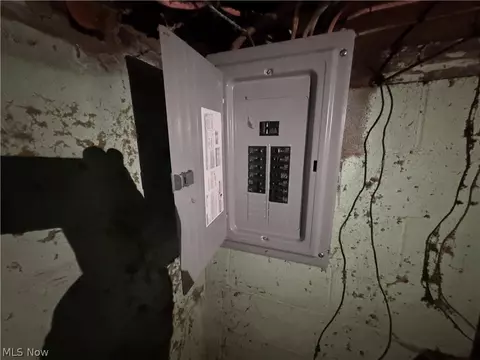5725 Main Ave, Ashtabula, OH 44004 photo 10