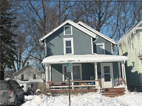 5725 Main Ave, Ashtabula, OH 44004