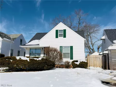 13009 Willard Ave, Garfield Heights, OH 44125