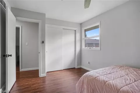 Bedroom - 321 Meadowbrook Ave, Boardman, OH 44512 photo 4 of 7