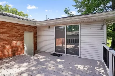 Exterior - 321 Meadowbrook Ave, Boardman, OH 44512 photo 6 of 7