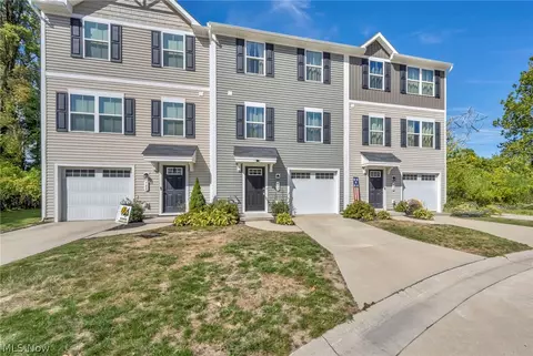 698 Pine Spring Dr, Painesville, OH 44077 photo 3