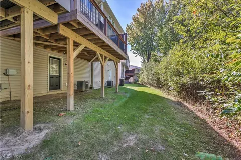 698 Pine Spring Dr, Painesville, OH 44077 photo 46