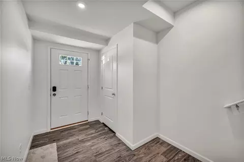 698 Pine Spring Dr, Painesville, OH 44077 photo 8