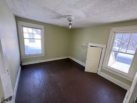 Bedroom - 834 Clarendon Ave NW, Canton, OH 44708 photo 3 of 3