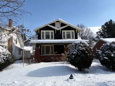 834 Clarendon Ave NW, Canton, OH 44708