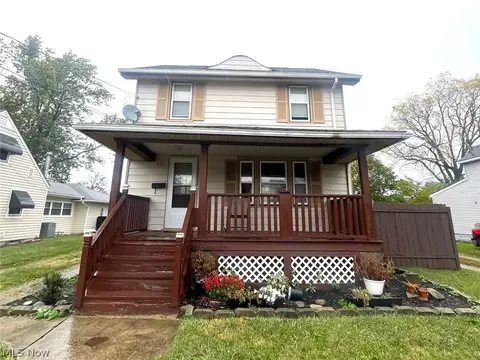 317 Illinois Ave, Lorain, OH 44052