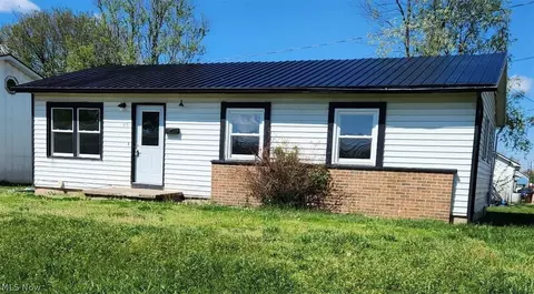 317 S King St, West Lafayette, OH 43845