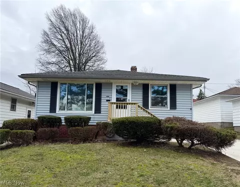 11412 Hempstead Rd, Cleveland, OH 44125