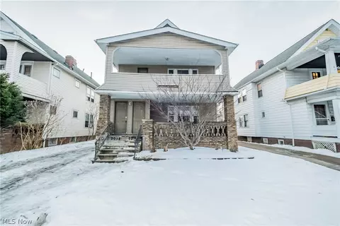 2056 2058 Wascana Ave, Lakewood, OH 44107