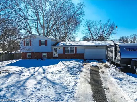2684 Mcdowell St NE, Canton, OH 44721