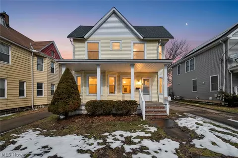 6923 Fullerton Ave, Cleveland, OH 44105