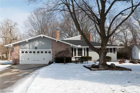 1641 Allen Dr, Westlake, OH 44145